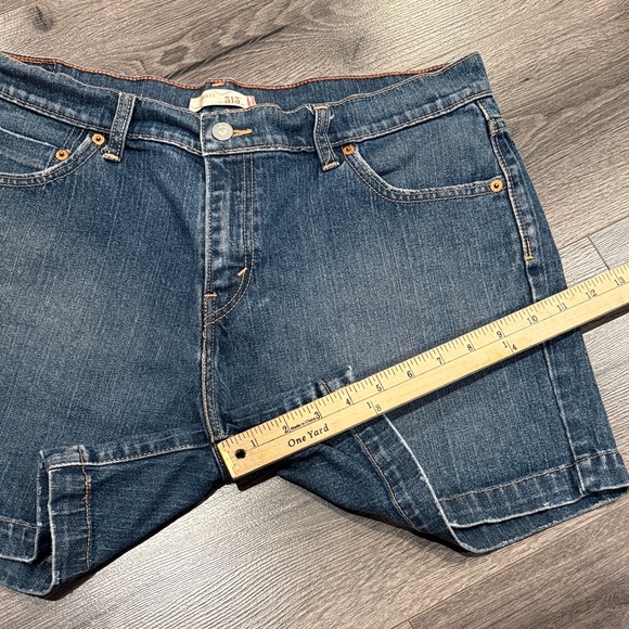 🩷Levi's 515 Women's Blue Jean Shorts Summer Classic Comfortable Stylish - Picture 5 of 7